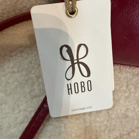 HOBO - Host Purse Leather Red and Gold Leaf NWT - Picture 4 of 8